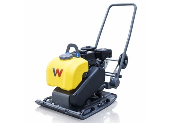Фото: Виброплита бензиновая Wacker Neuson BPS 1550 Gw
